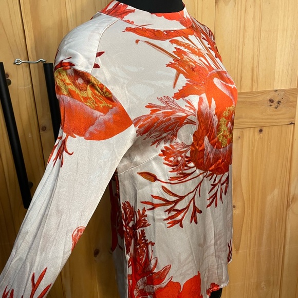 Karen by Simonsen Mercy too abstract floral top . Denmark designer . - Picture 8 of 10